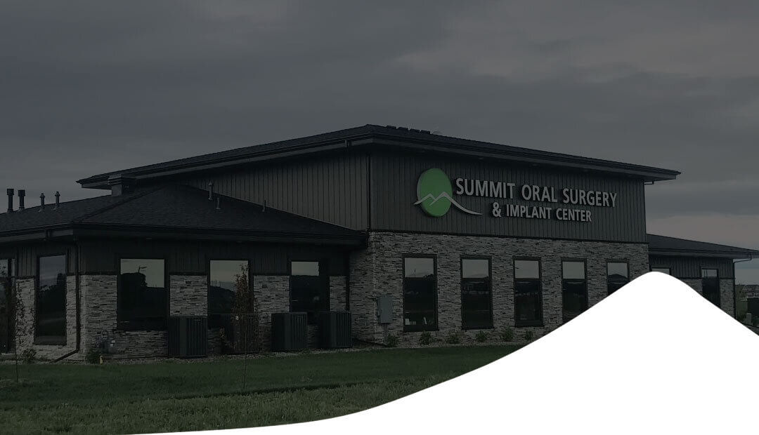 summit oral surgery building background banner